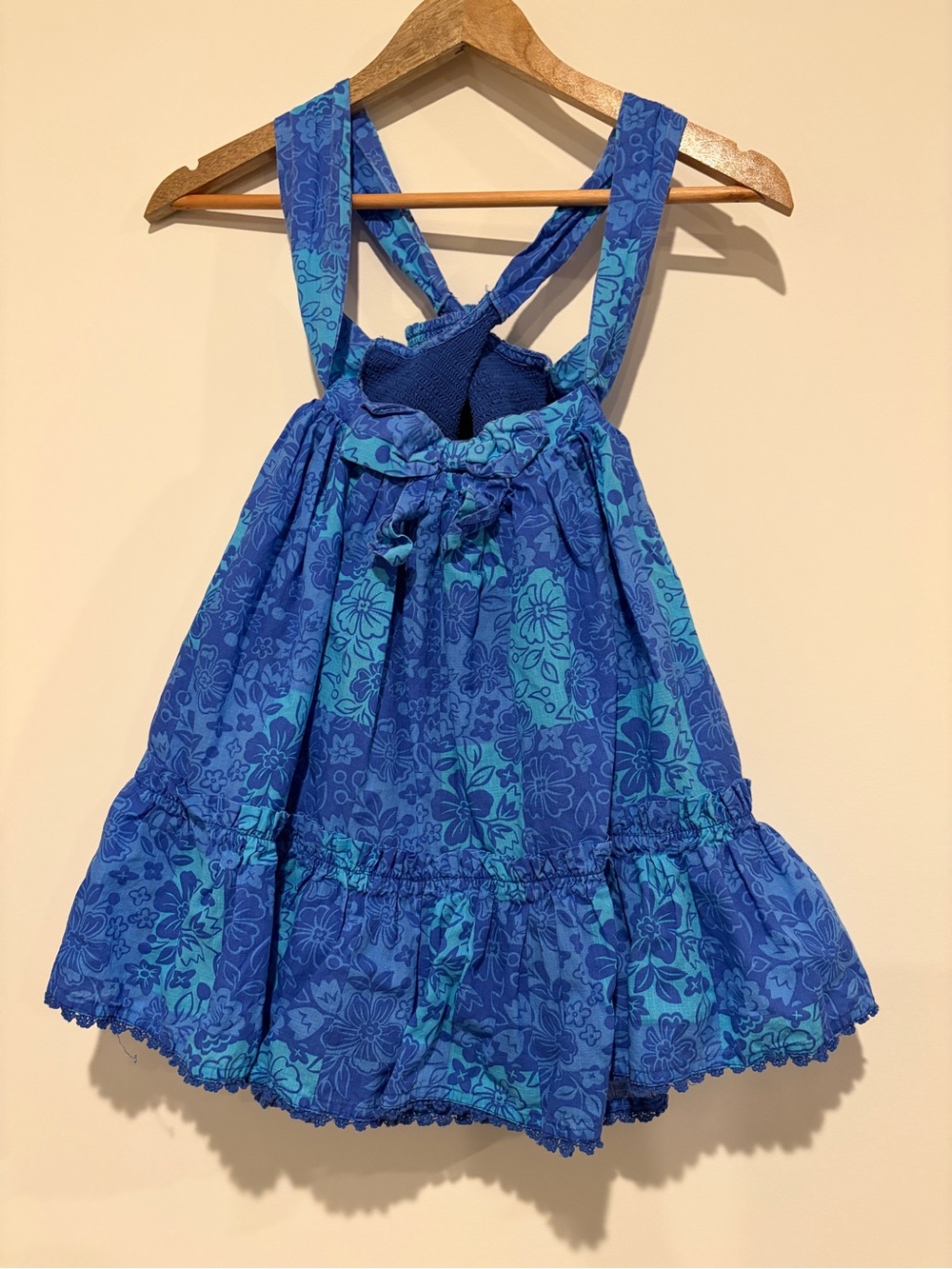 Etta Vee Girls Vibrant Blue Floral Hawaiian Sundress Cross Back Bow Size 4